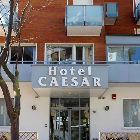 Hotel Caesar Пезаро Экстерьер фото